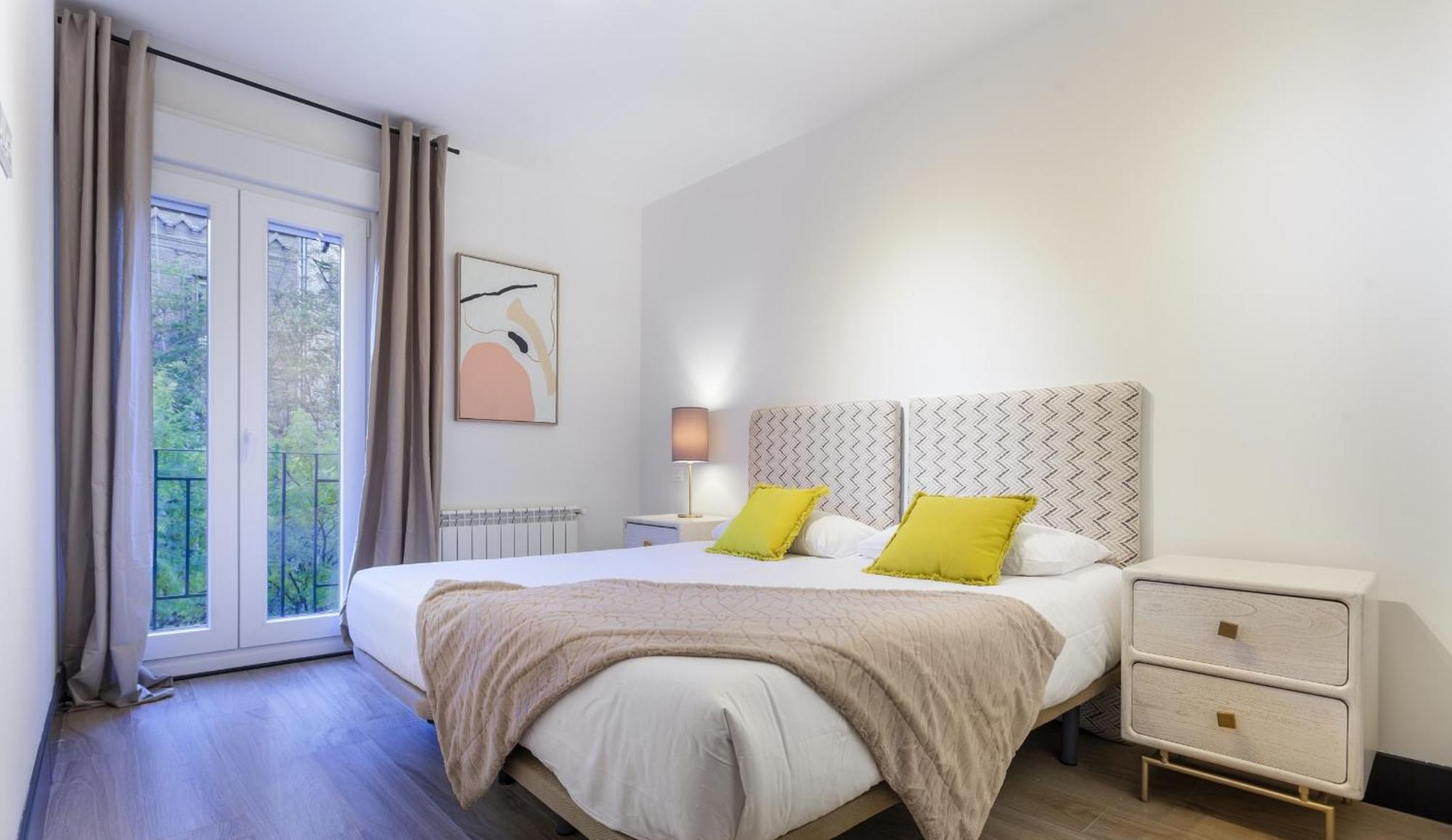 Apartamento Atocha II En มาดริด ภายนอก รูปภาพ