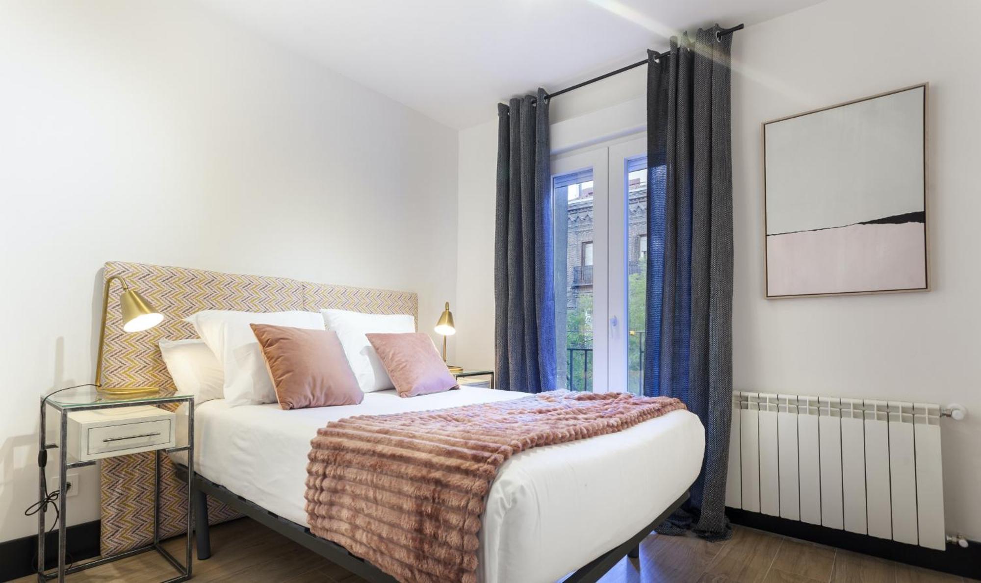 Apartamento Atocha II En มาดริด ภายนอก รูปภาพ